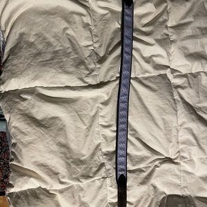 Vineyard vines belt
